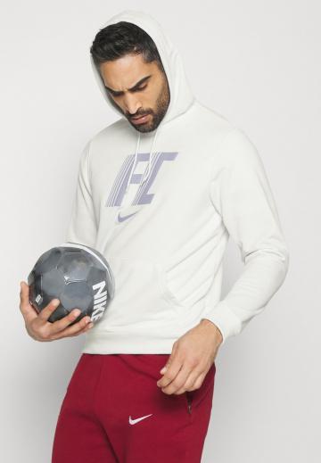 Спортивная кофта