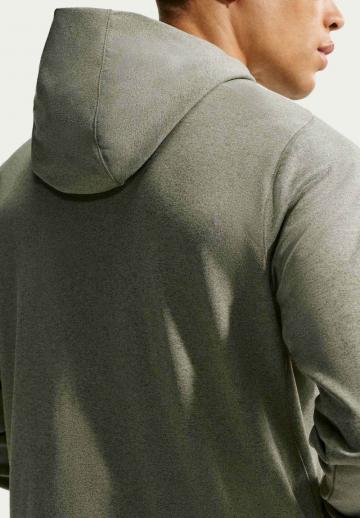 Спортивная кофта