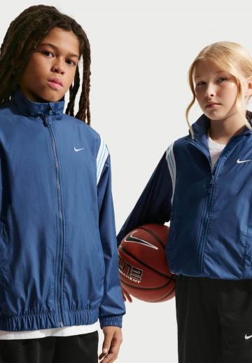 Спортивная куртка