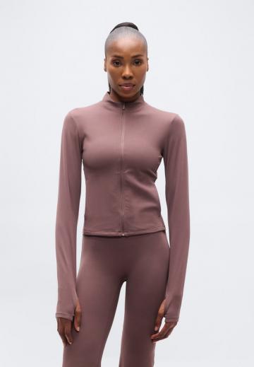 Спортивная куртка