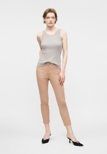 Короткие джинсы