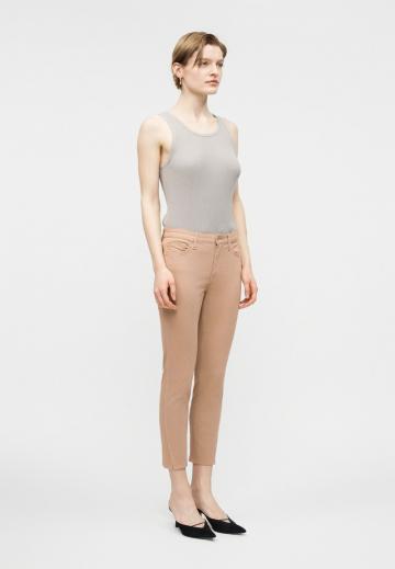 Короткие джинсы