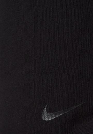 Юбка с накладными карманами