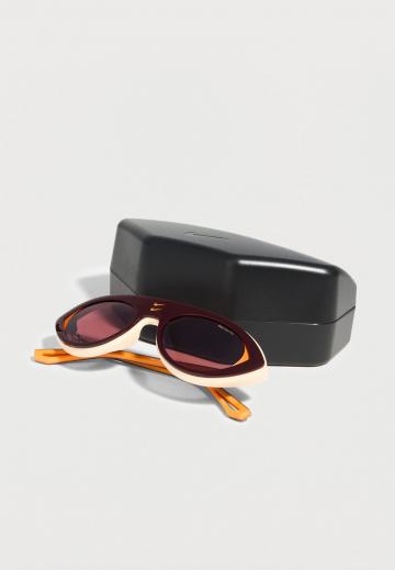 Солнечные очки