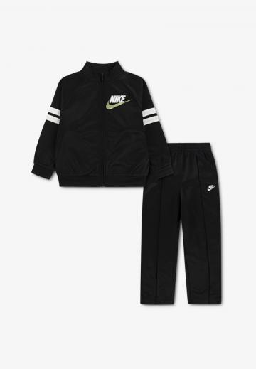 Набор одежды