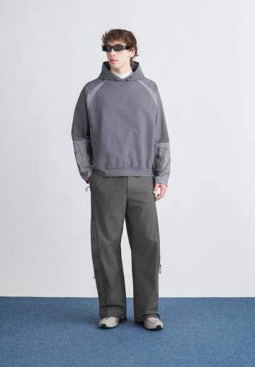 Спортивные штаны