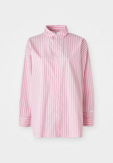 Длинная блузка