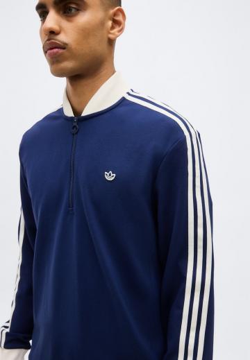 Спортивная кофта