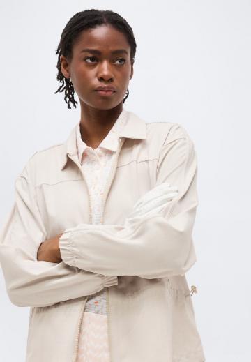 Спортивная куртка