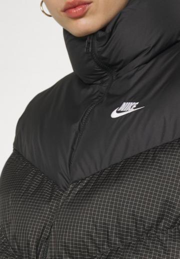 Пуховой жилет