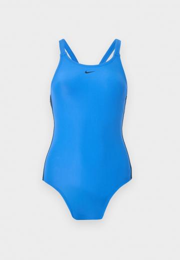 Слитный купальник