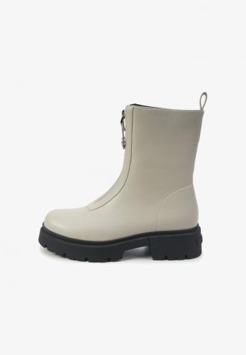 Полусапожки на платформе