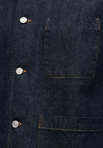 Джинсовая куртка