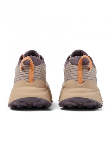 Беговые кроссовки