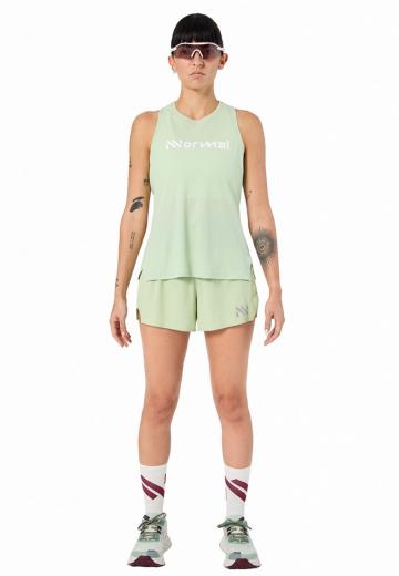 Спортивный топ