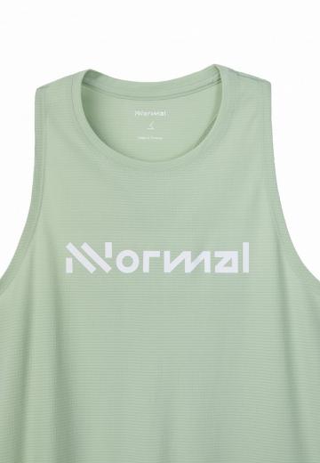 Спортивный топ