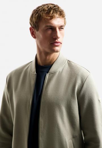 Куртка бомбер