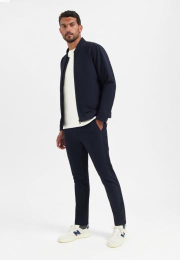 Куртка бомбер