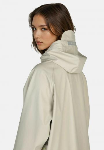 Пальто из искусственной кожи