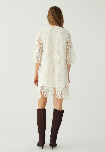 Короткое платье