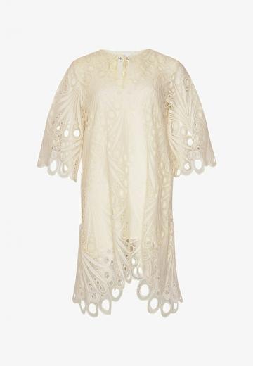 Короткое платье