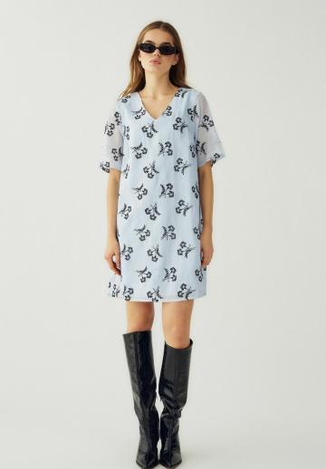 Короткое платье