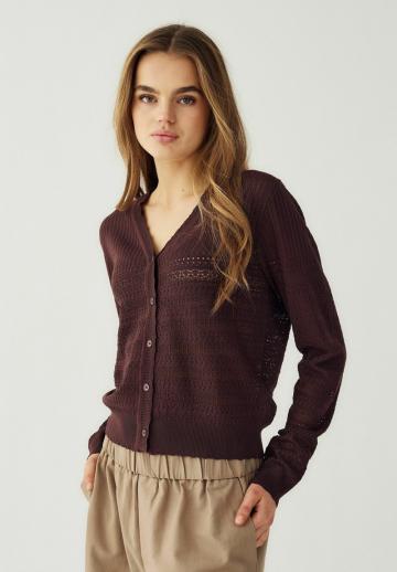 Вязаная кофта