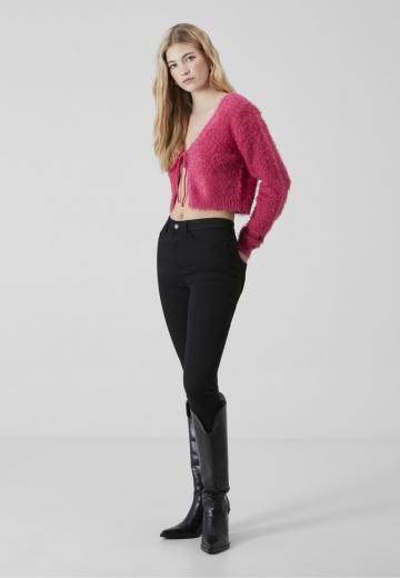 Узкие джинсы