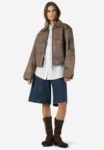 Кожаная куртка