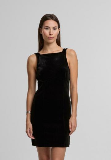 Короткое платье