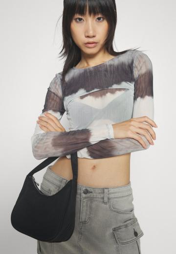 Юбка с накладными карманами