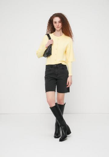 Джинсовые шорты