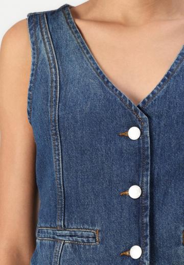 Джинсовый комбинезон