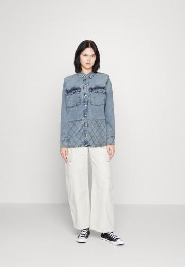 Джинсовая блузка