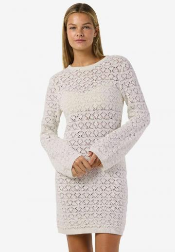 Платье футляр