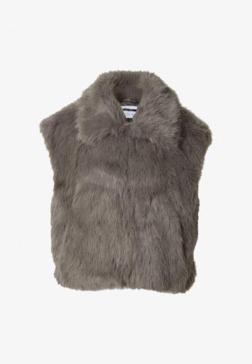 Пуховой жилет