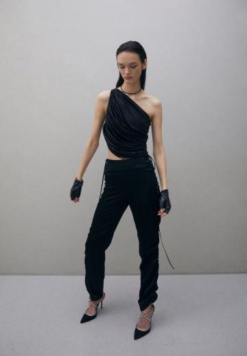 Топ на одно плечо