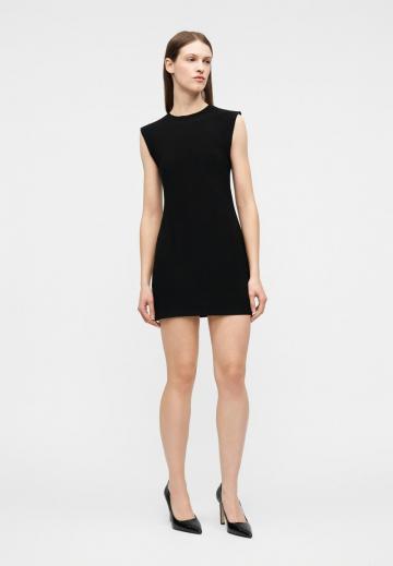 Короткое платье