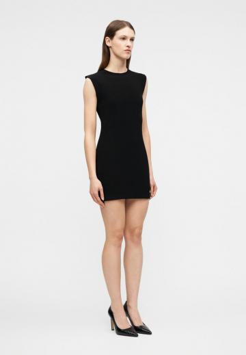Короткое платье