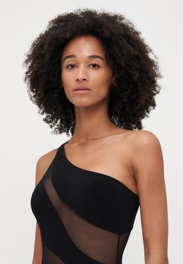 Слитный купальник