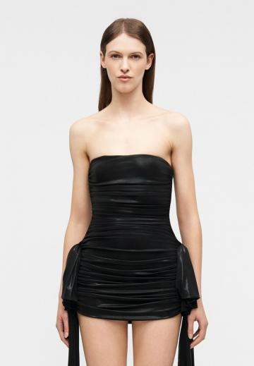 Топ без бретелек