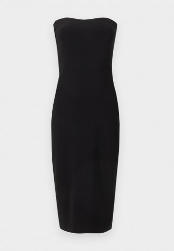 Платье без бретелек