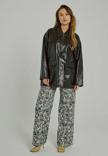Кожаная куртка