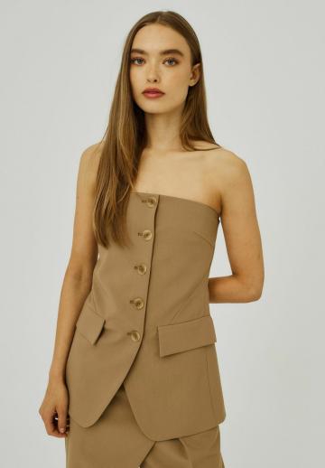 Топ без бретелек