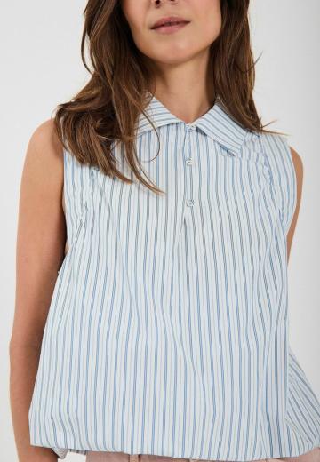 Блузка без рукавов