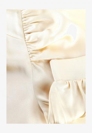 Атласная блузка