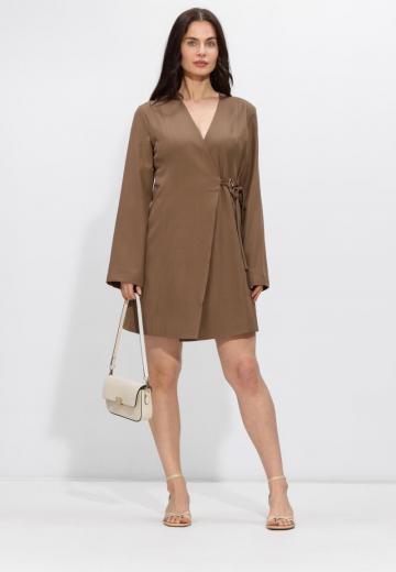 Короткое платье