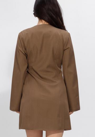 Короткое платье