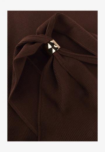 Вязаное платье