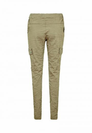 Брюки с накладными карманами